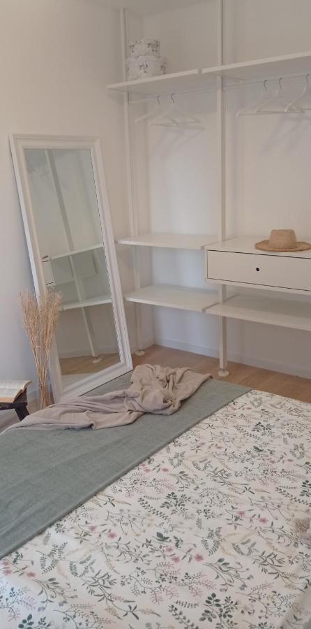 Apartment With Private Pool 스플리트 외부 사진