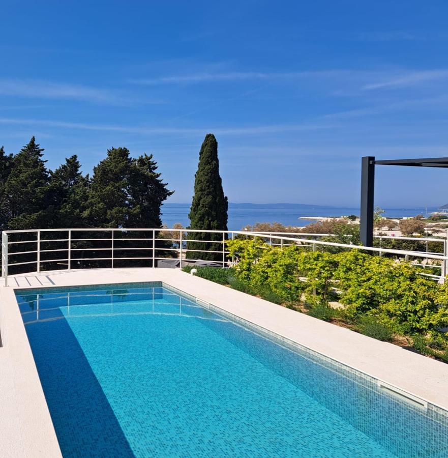 Apartment With Private Pool 스플리트 외부 사진