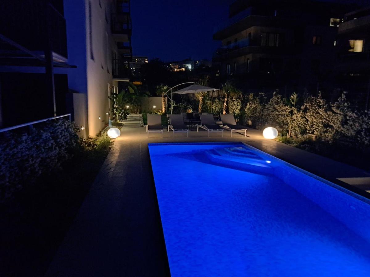 Apartment With Private Pool 스플리트 외부 사진