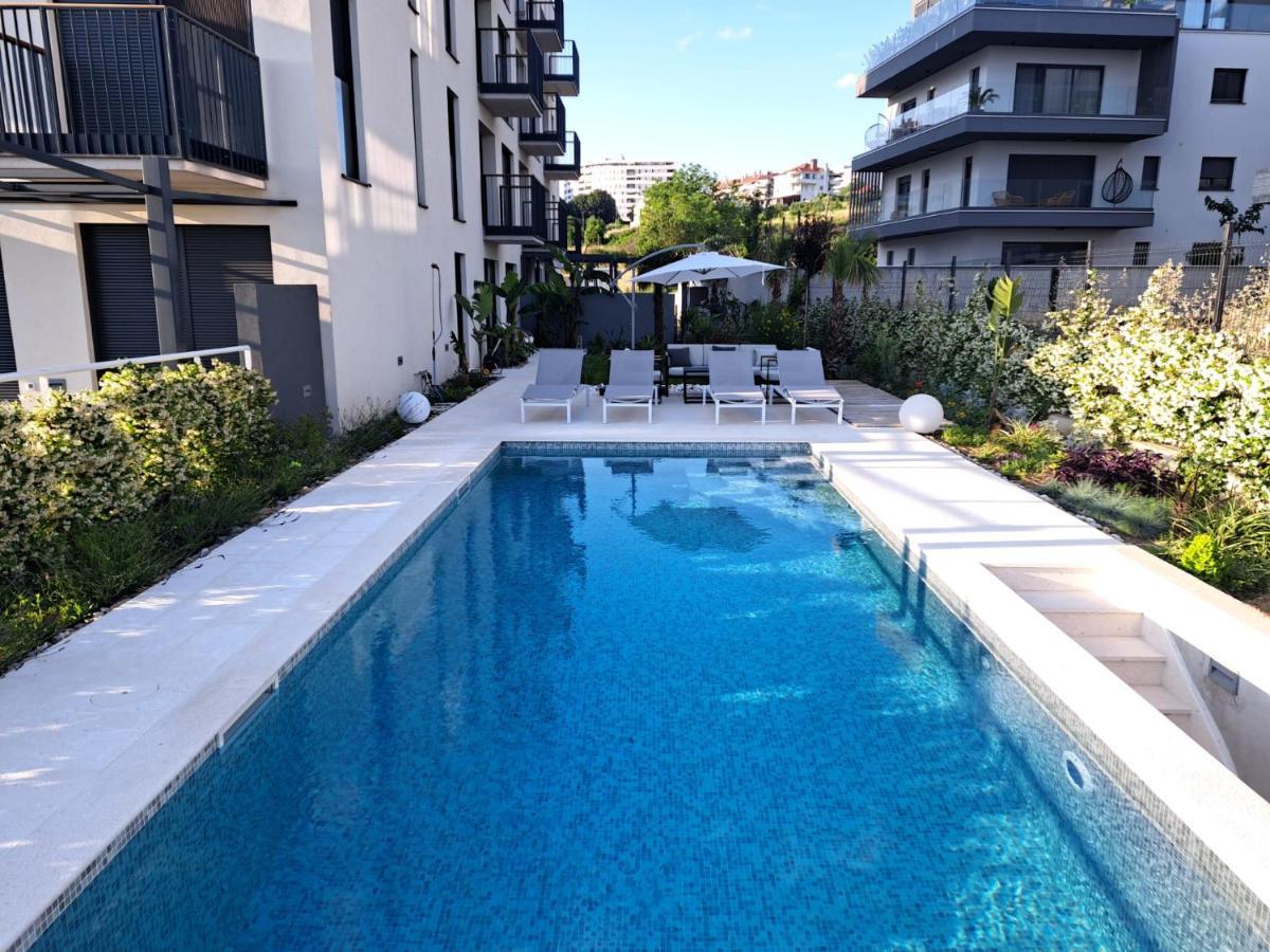 Apartment With Private Pool 스플리트 외부 사진