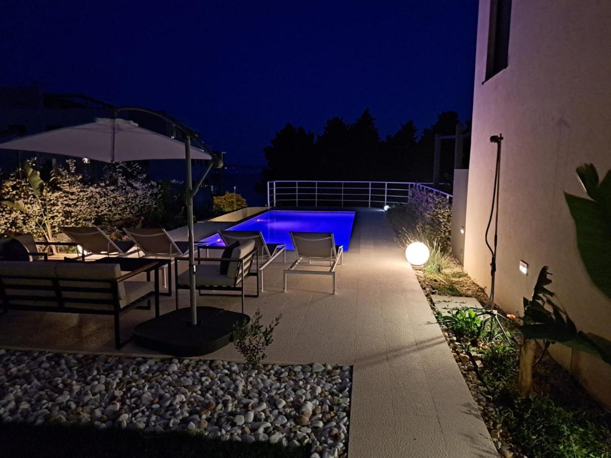Apartment With Private Pool 스플리트 외부 사진