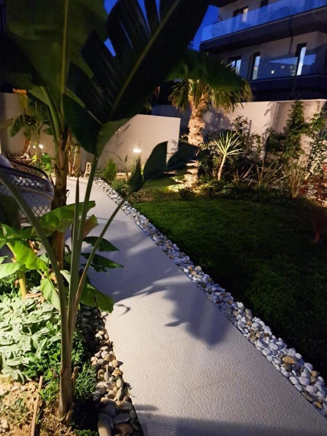 Apartment With Private Pool 스플리트 외부 사진